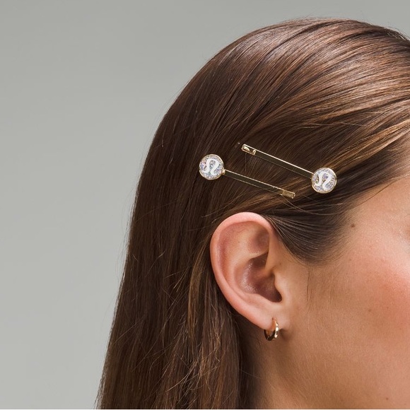 NWT Lululemon logo, hair bobby pins pack  each sold separately MRSP 25/12 - Picture 4 of 4